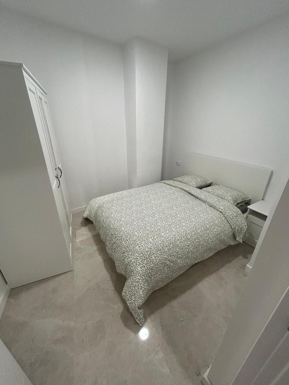 Elegance Apartment Alicante Eksteriør billede